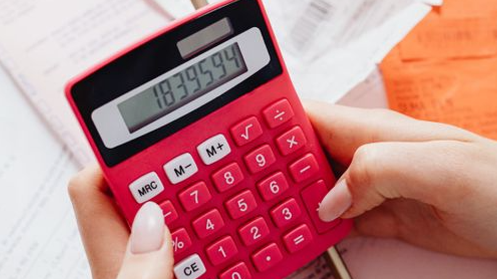 Como solicitar elaboração de cálculo